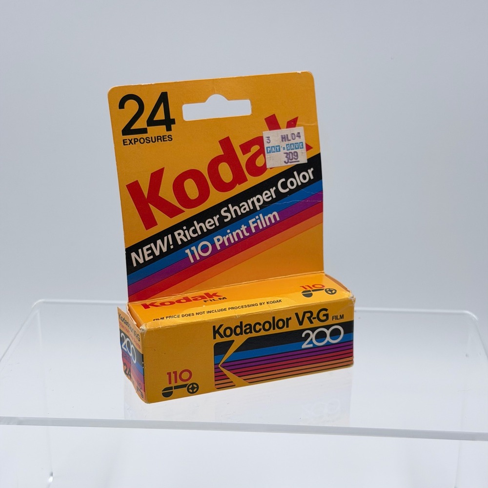 Vintage Kodak Kodacolor VR-G 200 110 Film 24 Exposure Sealed Expired 01/1989